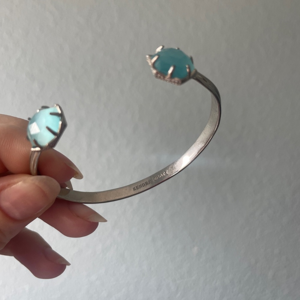 SOLD Kendra Scott Women’s Cuff Light Blue Silver - Picture 6 of 7